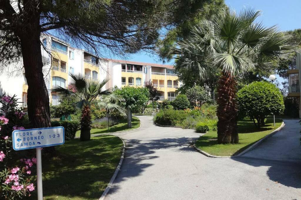Tres Agreable * Frejus